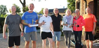 Neun Herren- und fünf Damen-Teams kämpften um die Armatur-Pokale