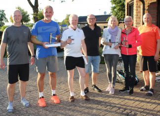 Neun Herren- und fünf Damen-Teams kämpften um die Armatur-Pokale