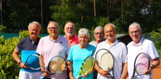 Tennis-Herren 70 des TV Rhede marschieren in der Bezirksliga durch