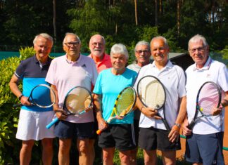Tennis-Herren 70 des TV Rhede marschieren in der Bezirksliga durch