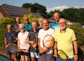 Tennis-Herren 60 des TV Rhede ungeschlagen Meister in der Bezirksklasse