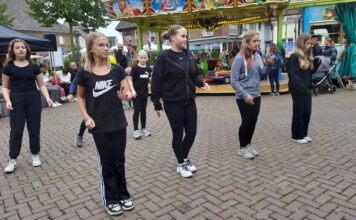 DanceFit – Auftritt am Klumpensonntag