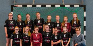 weibliche B gewinnt Auftaktspiele in der VL